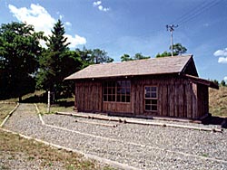 平成元年に復元した依田勉三住居の写真