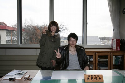 平成23年11月に訪れてくれた札幌市の伊藤大樹さんと女性の写真