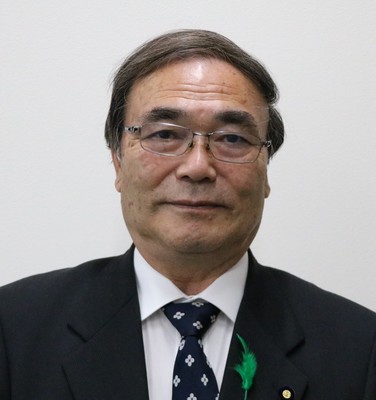 志民和義さんの胸から上の正面写真