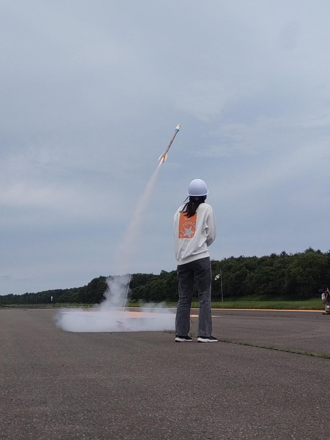 モデルロケット打上げ
